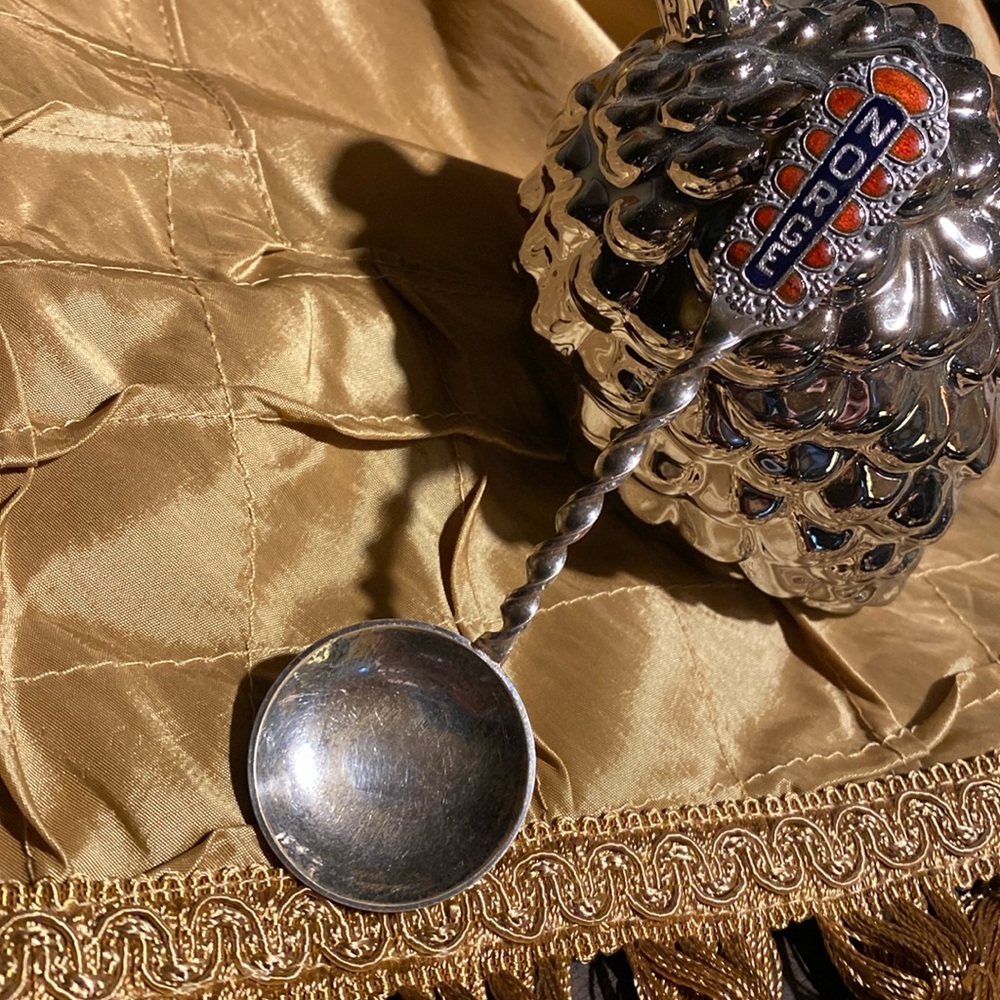 Vintage Norge Souvenir Spoon Twisted Handle Silver Tone Enamel Acrylic Accent